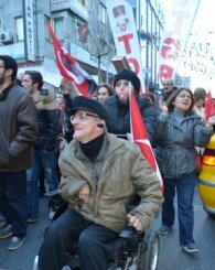 Avcılar İkiye Bölündü