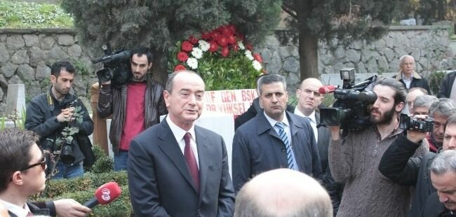 Mümin Gençoğlu Kabri Başında Anıldı 