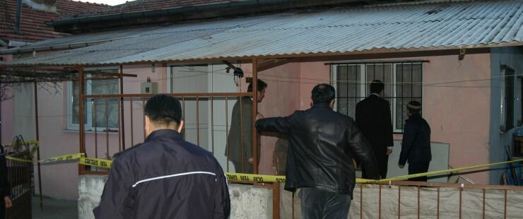 Safranbolu’da Anne Ve Kızı Evinde Ölü Bulundu 