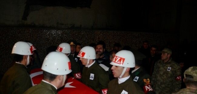 Şehit Piyade Er Aslan’ın Cenazesi Iğdır’a Getirildi 