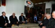 Ehli Beyti Sevenler Uzun'un Yanında